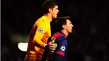Chuyện “gã khổng lồ” Forster và “chàng tý hon” Messi